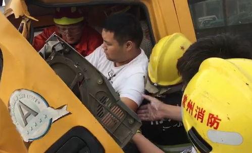 被甩出车窗的吃瓜群众,吃瓜群众被甩出车窗，现场目击者还原惊魂一幕