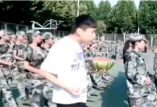 最惨吃瓜群众截图,一场网络风波背后的惊人真相