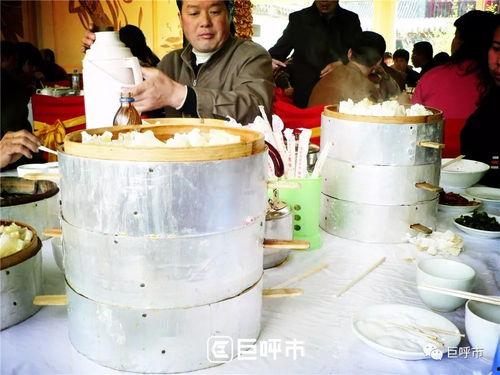 西贝群众吃瓜视频,揭秘网红美食背后的故事