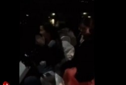 外卖员做吃瓜群众视频,街头热辣视频引网友热议