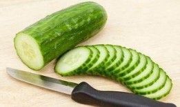 吃瓜群众黄瓜露脸照片高清,吃瓜群众黄瓜露脸瞬间，网友直呼太惊艳！