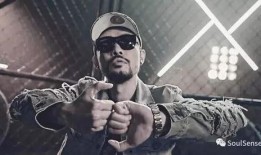 蝙蝠侠吃瓜群众是真的吗,真相揭秘