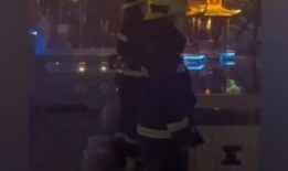 火拼吃瓜群众视频大全,视频大全里的欢乐瞬间