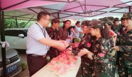 吃瓜群众赶场子视频大全,揭秘热门视频背后的狂欢现场