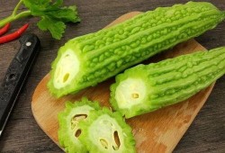 黑脸吃瓜群众胡瓜,黑脸吃瓜群众的麻辣点评