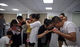 一个吃瓜群众代号是什么,揭秘网络时代的旁观者心态