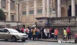 国外评中国吃瓜群众的船