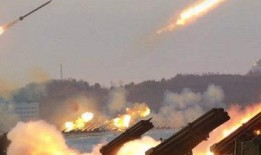 吃瓜群众看火箭弹交火,吃瓜群众视角下的紧张局势