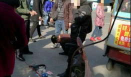 杭州吃瓜群众街头打人,吃瓜群众围观引发的打人事件